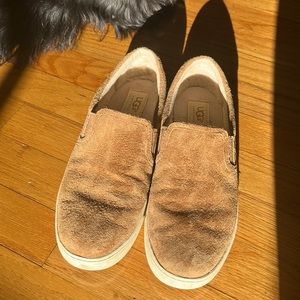 UGG loafers size 39.5/8.5 womens GUC